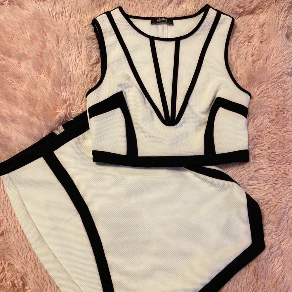 Lulu’s two pieces white and black set